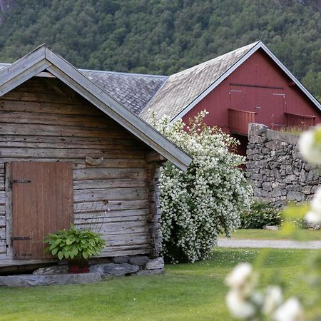 Villa Ostigard 1810 à Åndalsnes Extérieur photo